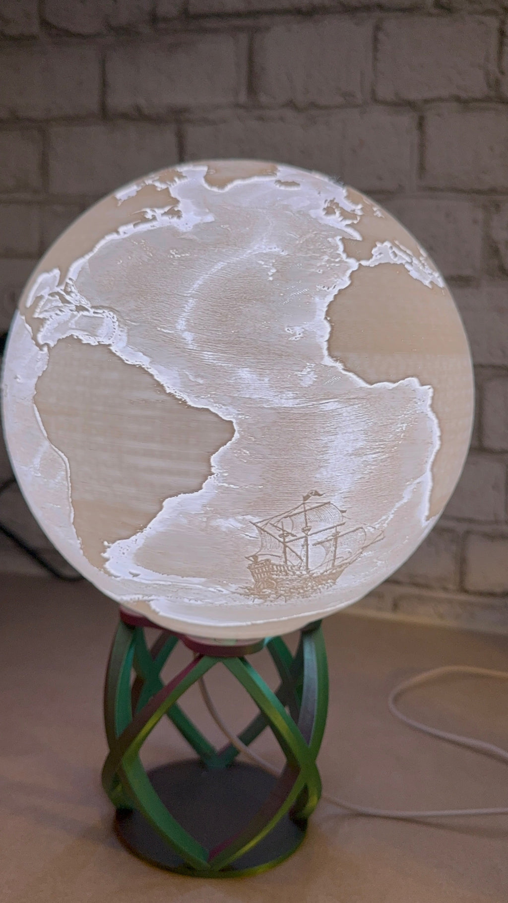 Globe lamp